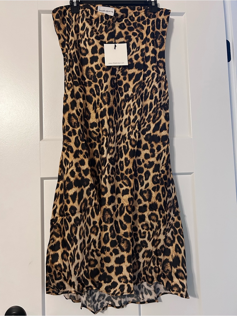 NWT Chloe Kristyn maxi skirt in leopard Size L